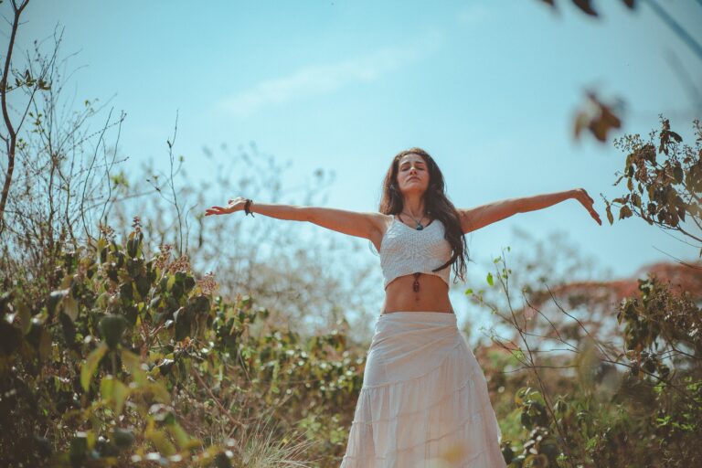 Invitation to open fully to the whole of life - Oriah